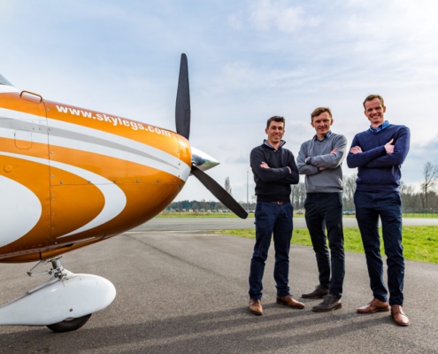 Skylegs-airplane-team